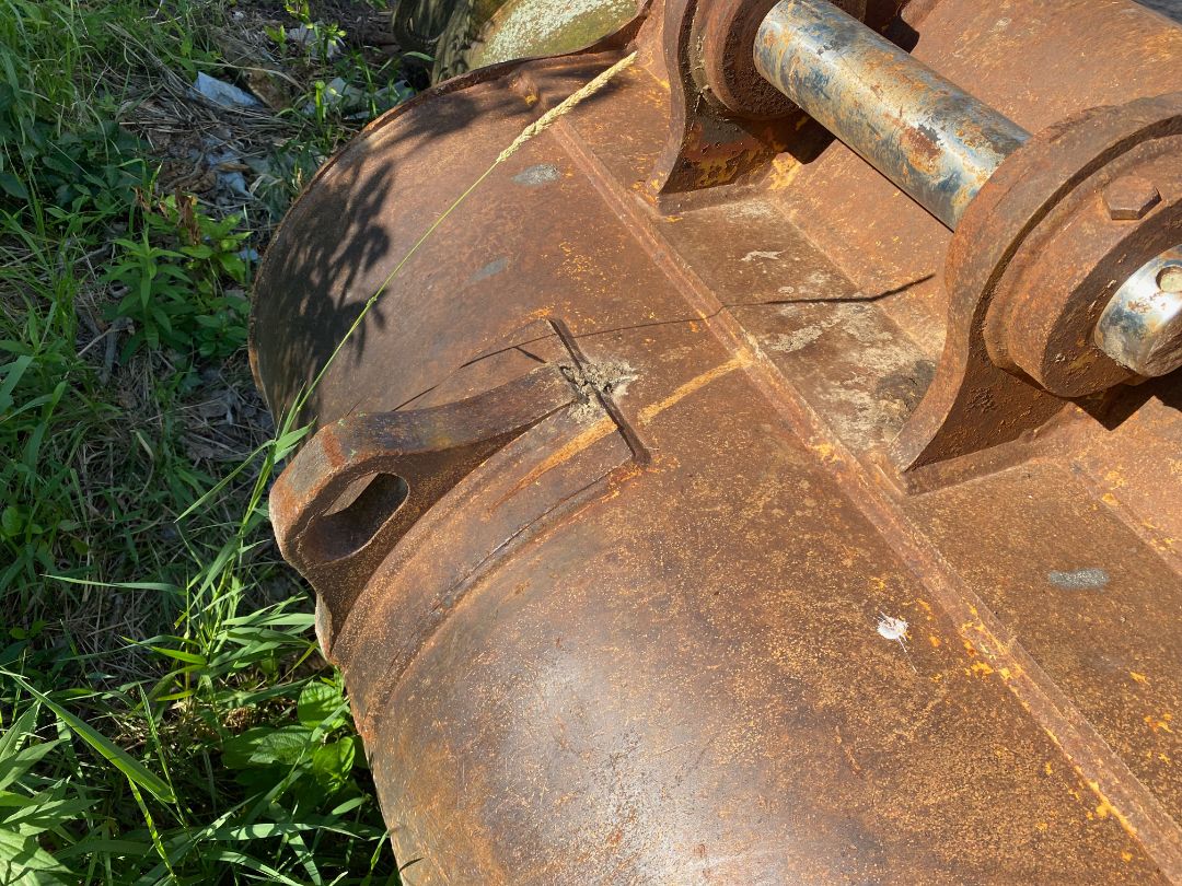 2000 CATERPILLAR 48" 320E - view 5 of 6