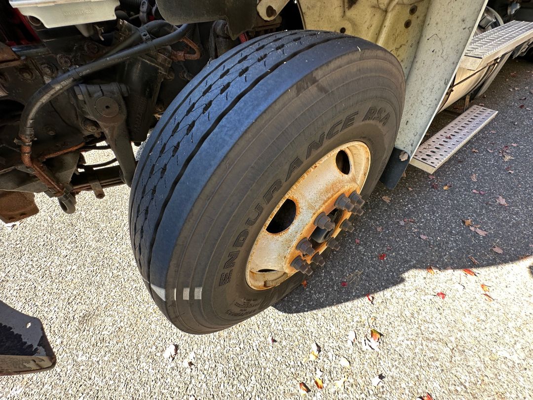 2015 FREIGHTLINER M2 Box Truck - view 14 of 39