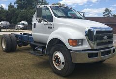 2008 FORD F750 XL - Image 2