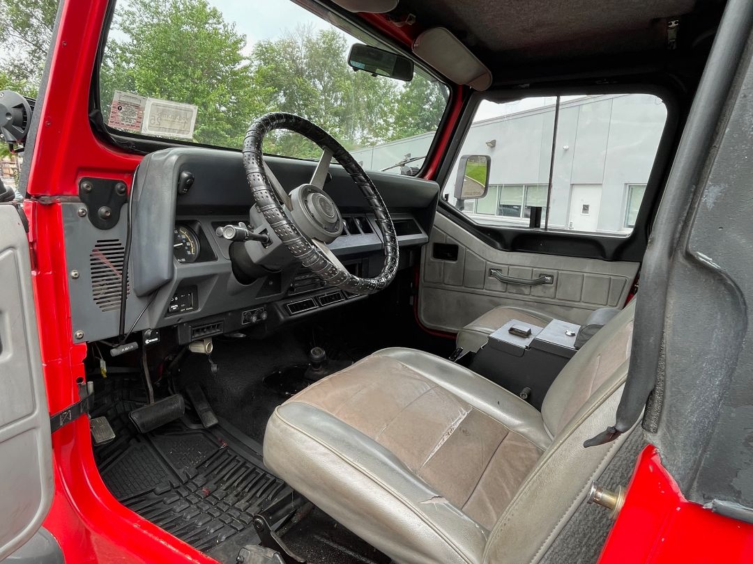 1989 JEEP Wrangler - view 13 of 32