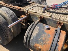 1996 VOLVO WG64 - Image 25