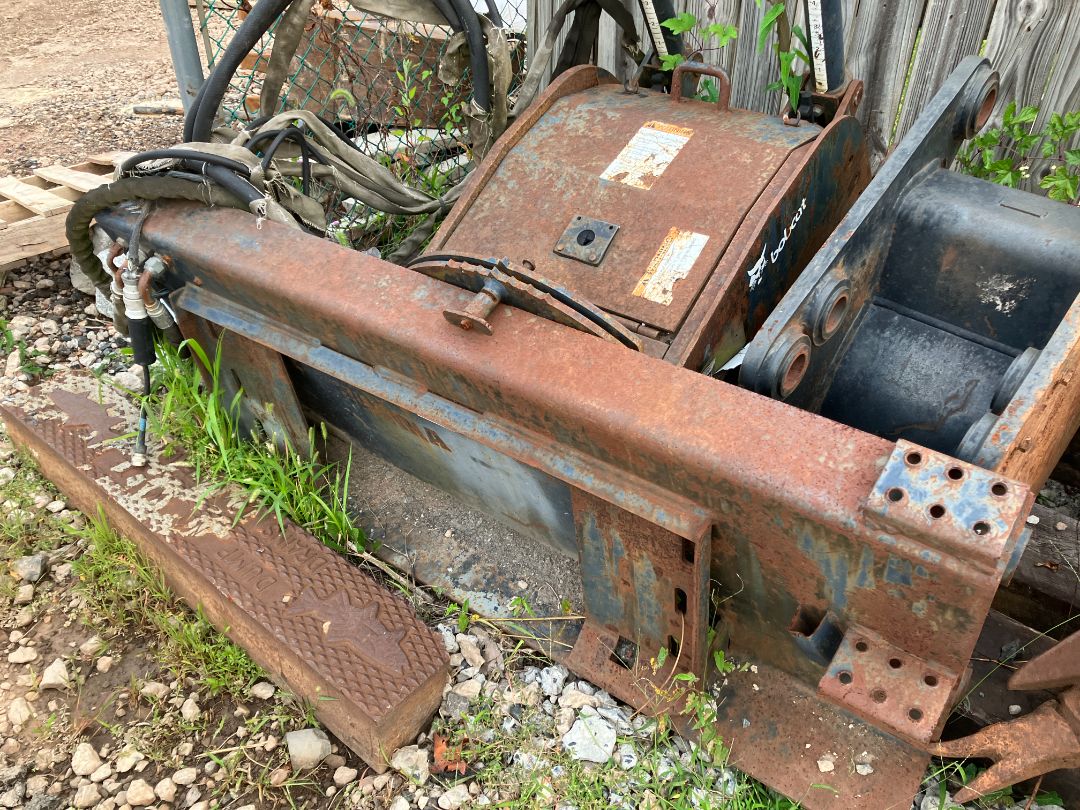 1999 BOBCAT 18 HYD PLANER - view 15 of 18