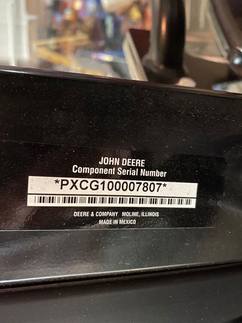 2017 John Deere 4052R - view 13 of 40