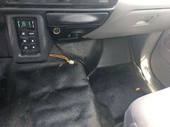 2008 FORD F750 XL - Image 13