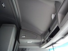 2017 KENWORTH T680 - Image 37