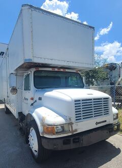 2000 INTERNATIONAL Navistar 4700 - Image 4