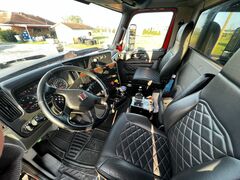 2022 INTERNATIONAL HX 620 - Image 9