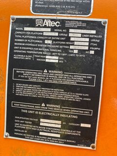 2013 FORD F750 - Image 11