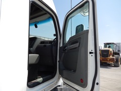 2017 KENWORTH T680 - Image 49