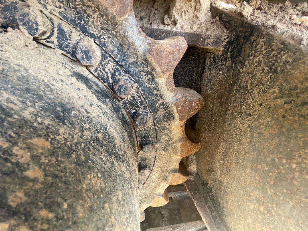 2010 LINK-BELT 240 X2 LF - view 15 of 37