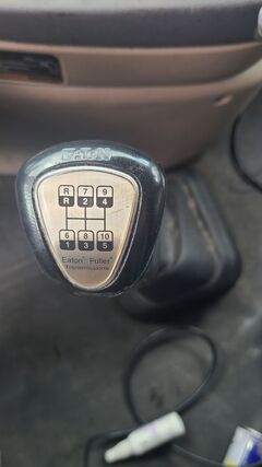 2012 FREIGHTLINER Cascadia - Image 21