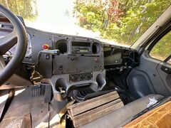 2006 FREIGHTLINER M2 Business Class Box Truck - Image 24