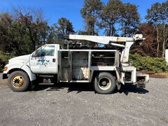 2003 FORD F650 Service Truck - Image 3