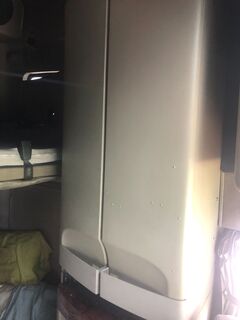 1999 VOLVO VNL64T770 - Image 22