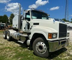 2012 MACK CHU613 - Image 7