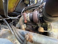 2000 STERLING L-Series Dump Truck - Image 11