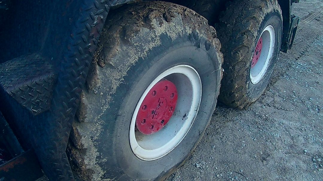 1974 P & H 650TC - view 11 of 49