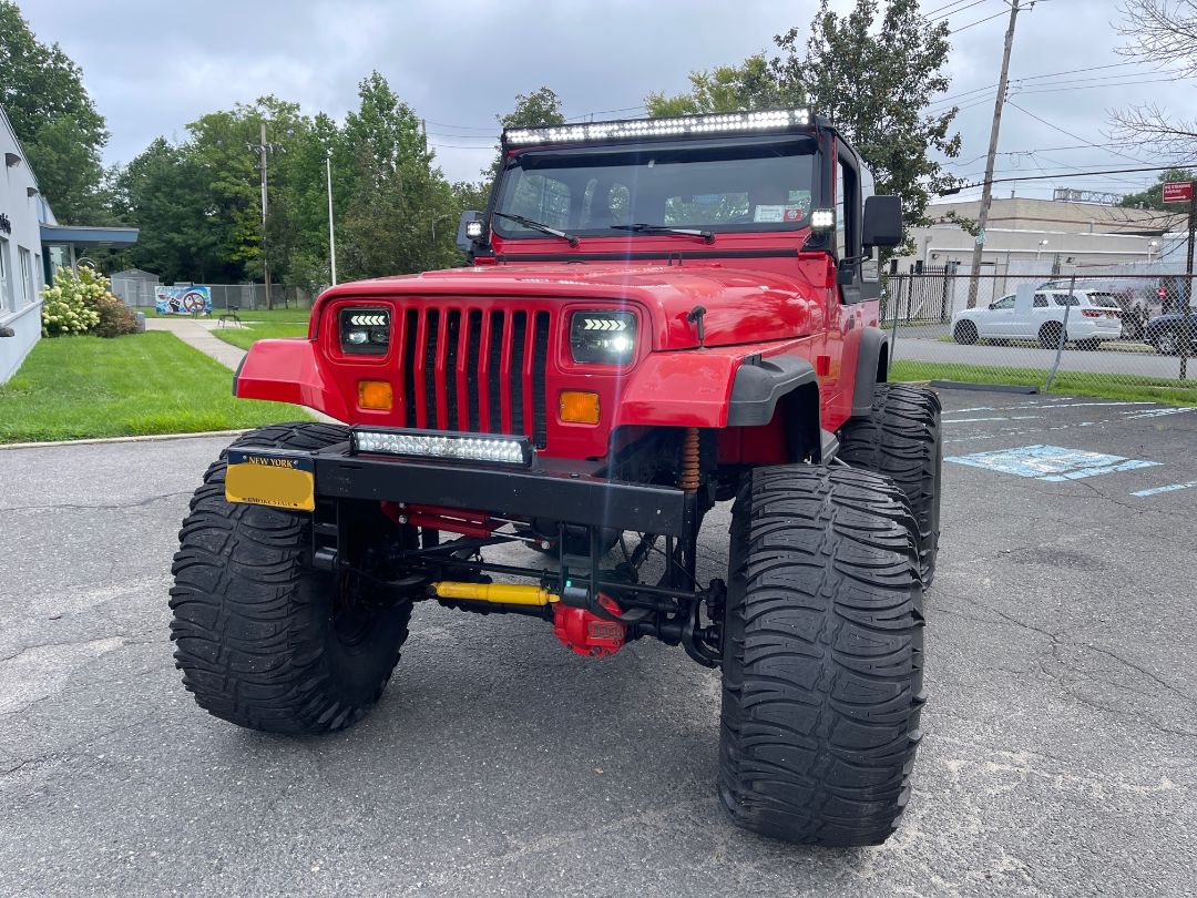 1989 JEEP Wrangler - view 2 of 32