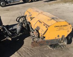 2010 KUBOTA MX4700F - Image 11