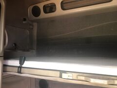 1999 VOLVO VNL64T770 - Image 18