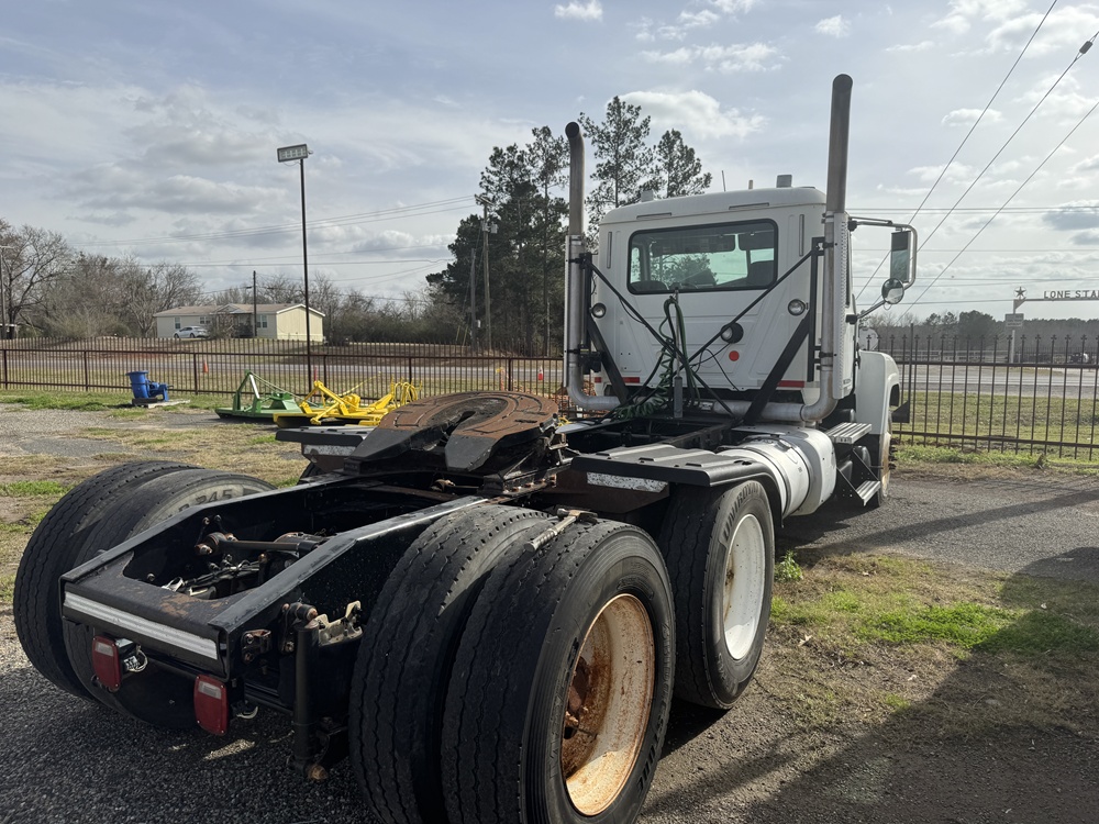 2014 MACK CHU613 - view 4 of 34