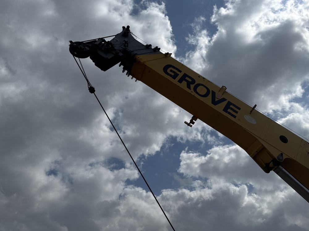 2000 GROVE RT650E - view 18 of 61