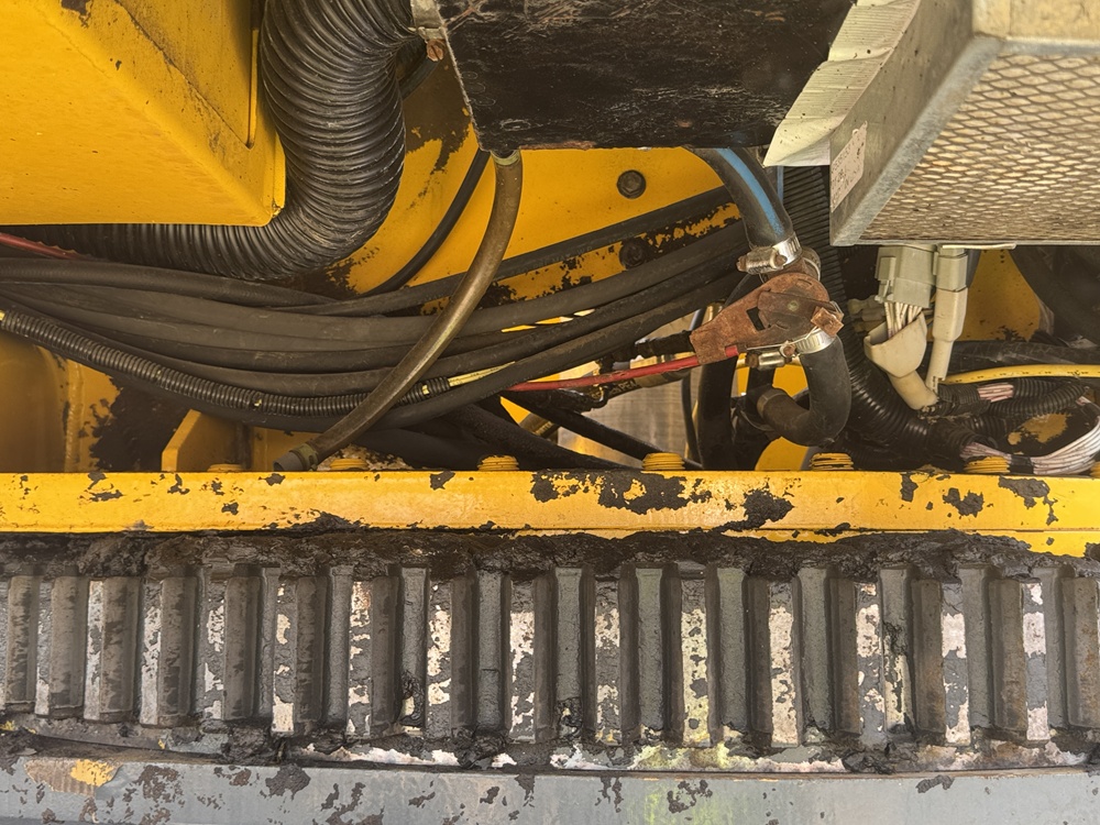 2000 GROVE RT650E - Image 28