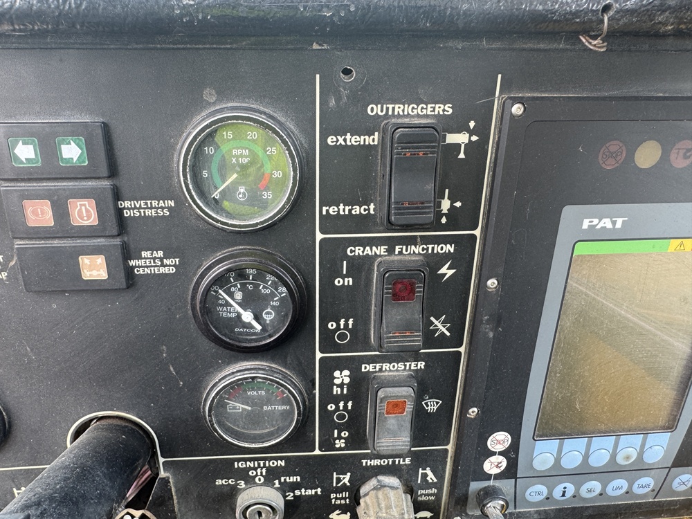 2000 GROVE RT650E - Image 45