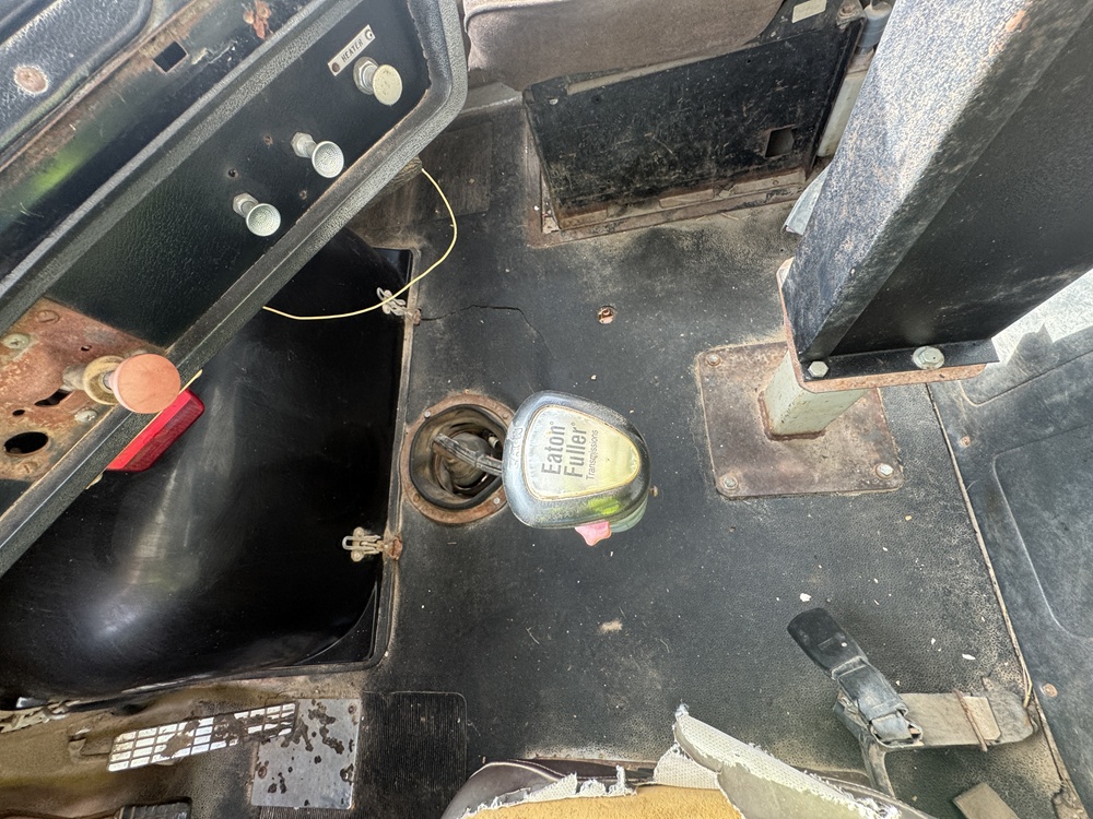 1990 VOLVO WCL - view 13 of 36