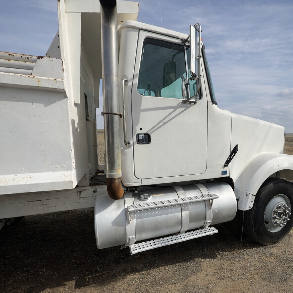 1990 VOLVO WCL - Image 6