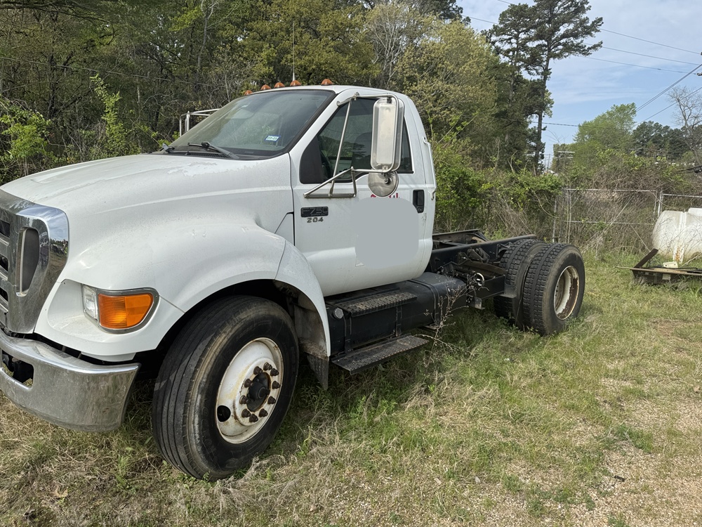 2008 FORD F750 4X2 - view 6 of 20