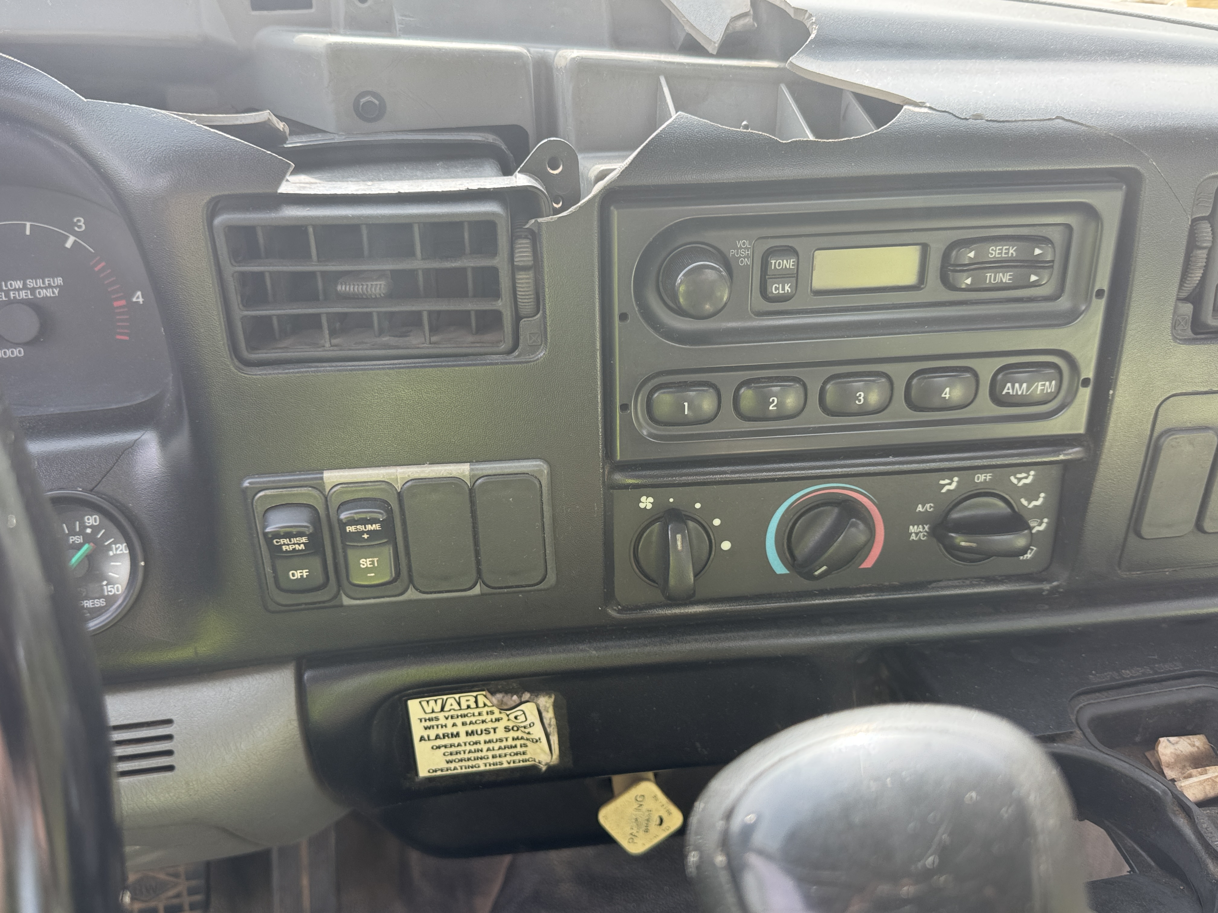 2008 FORD F750 4X2 - view 18 of 20