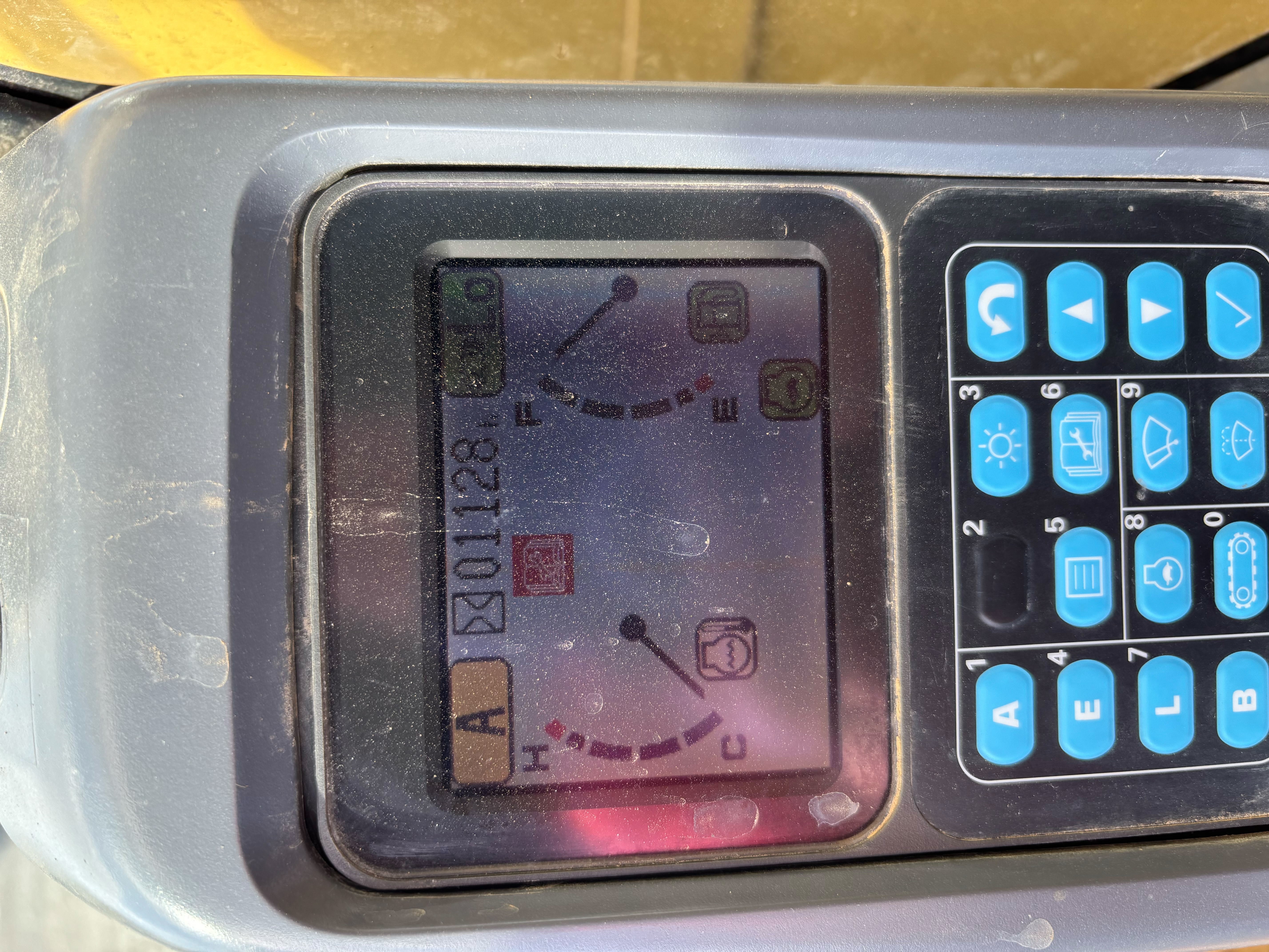 2006 KOMATSU PC300LC-7L - view 20 of 21