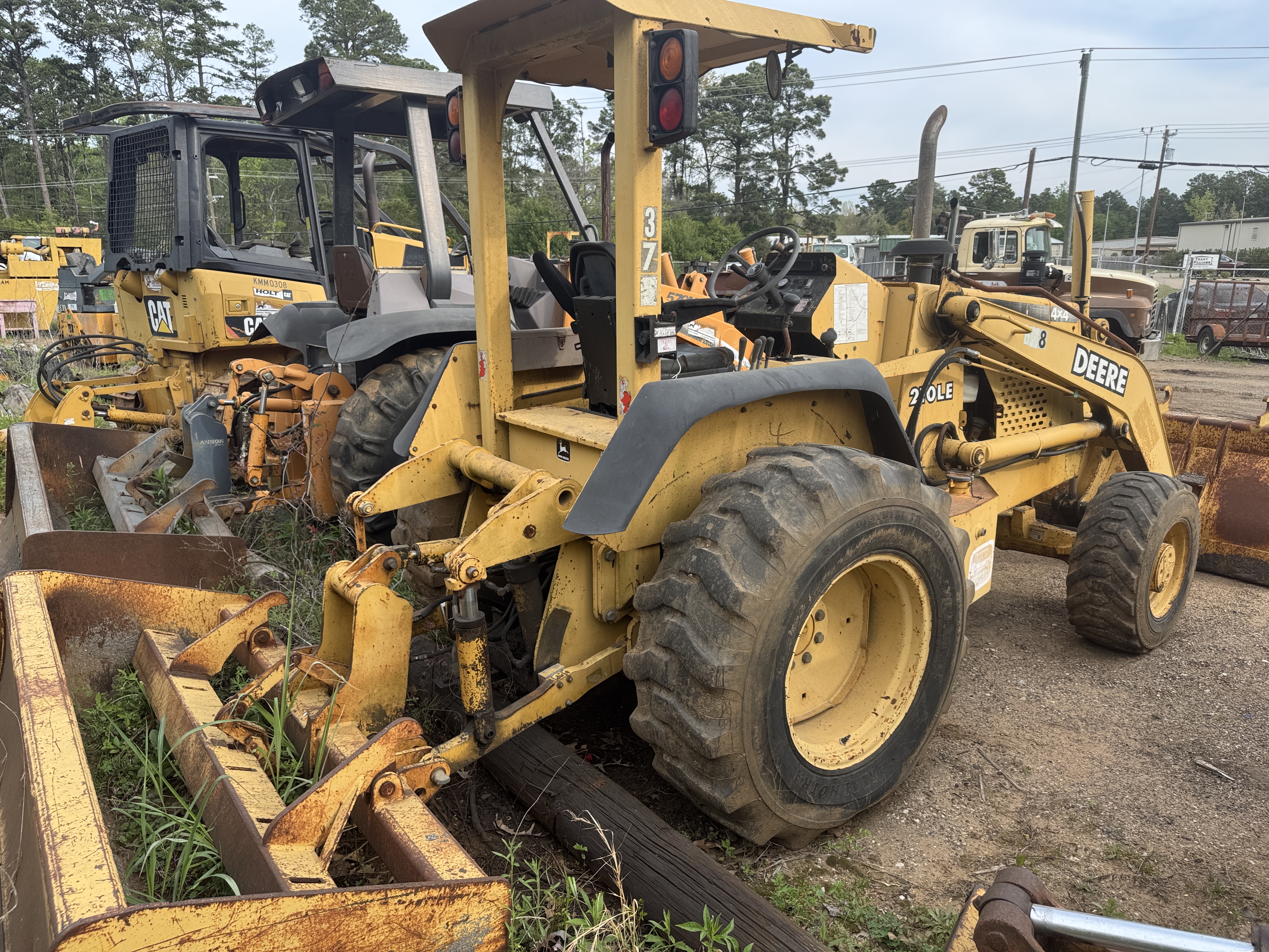 1988 DEERE 210 LE (210LE) - view 4 of 40