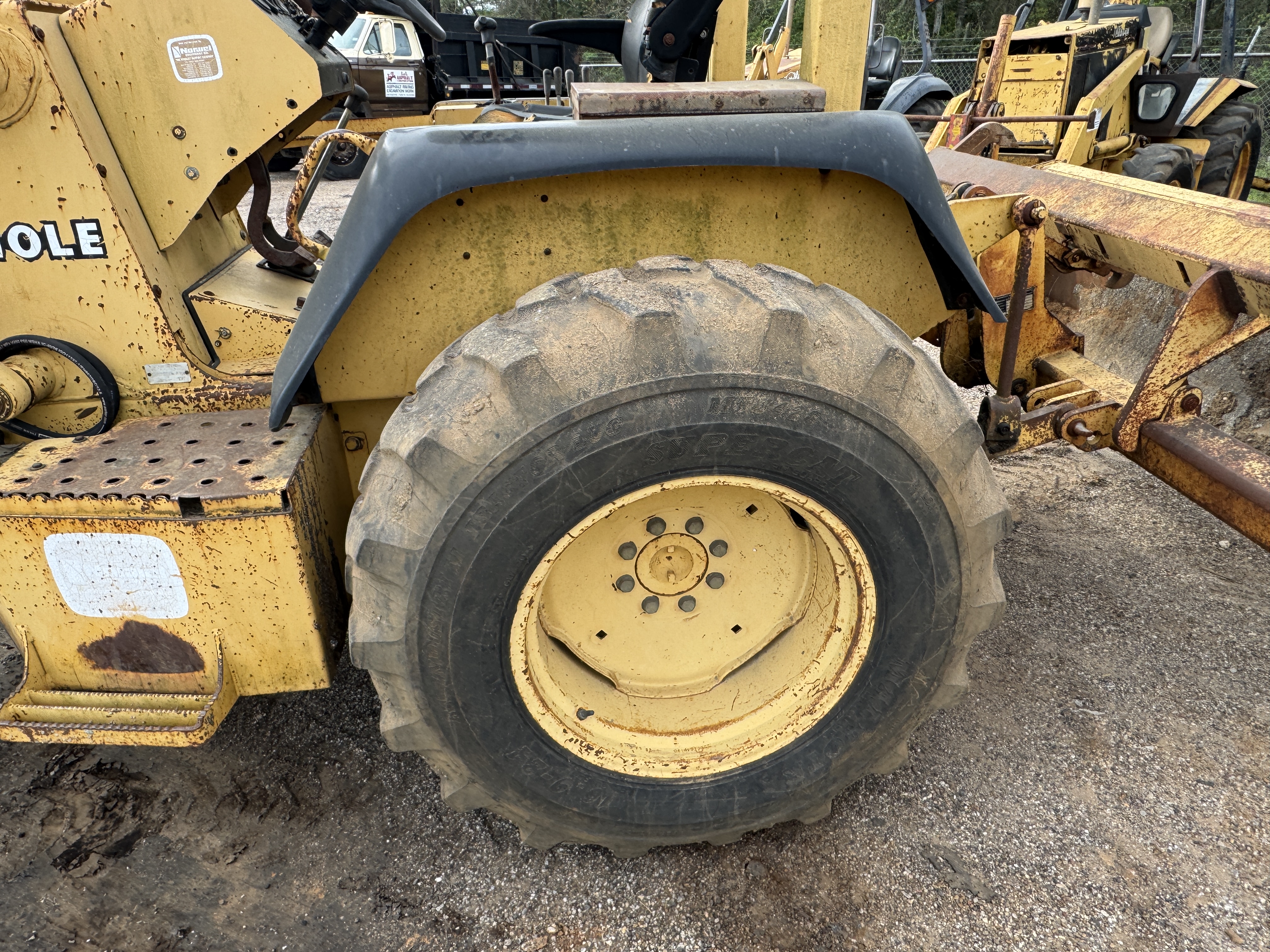 1988 DEERE 210 LE (210LE) - view 11 of 40