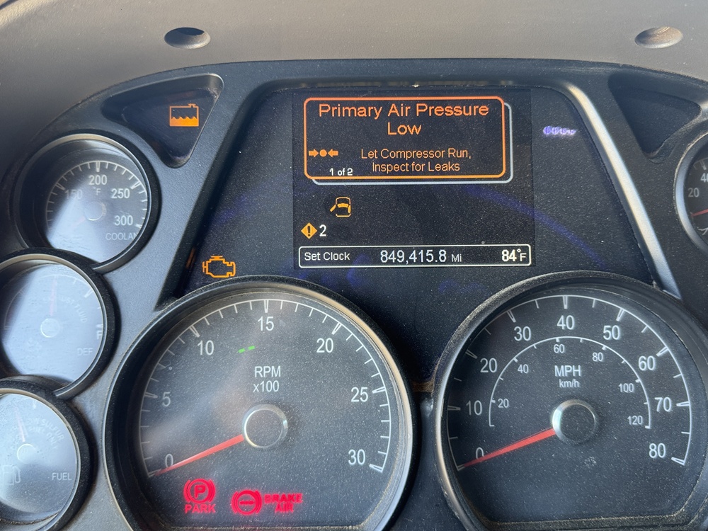 2014 PETERBILT 579 - view 16 of 50