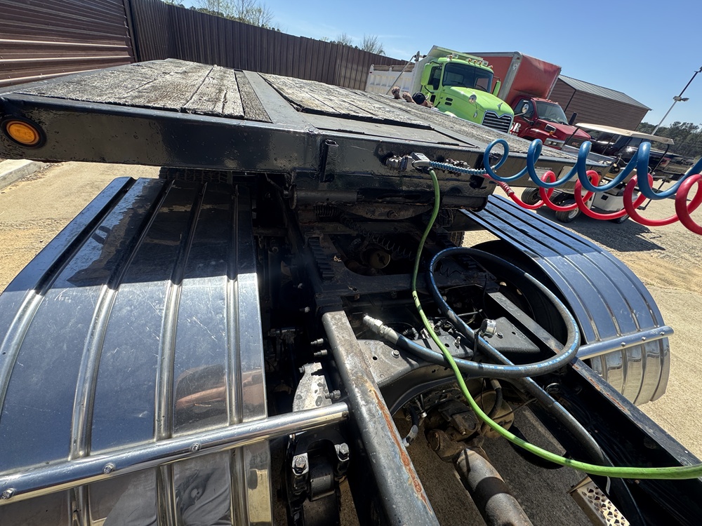 2014 PETERBILT 579 - Image 20