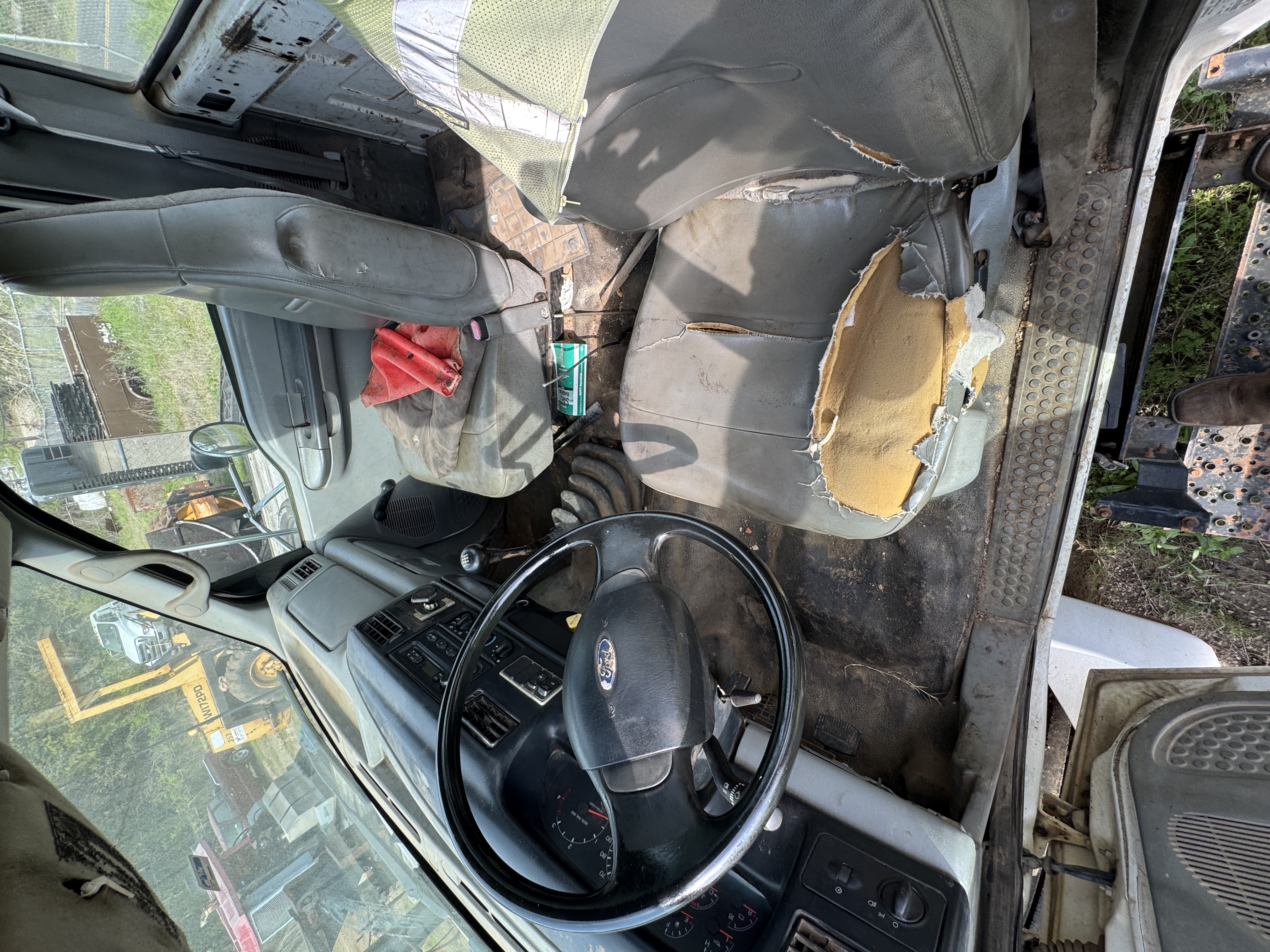 2006 FORD F750 SUPER DUTY 4X2 - view 9 of 25