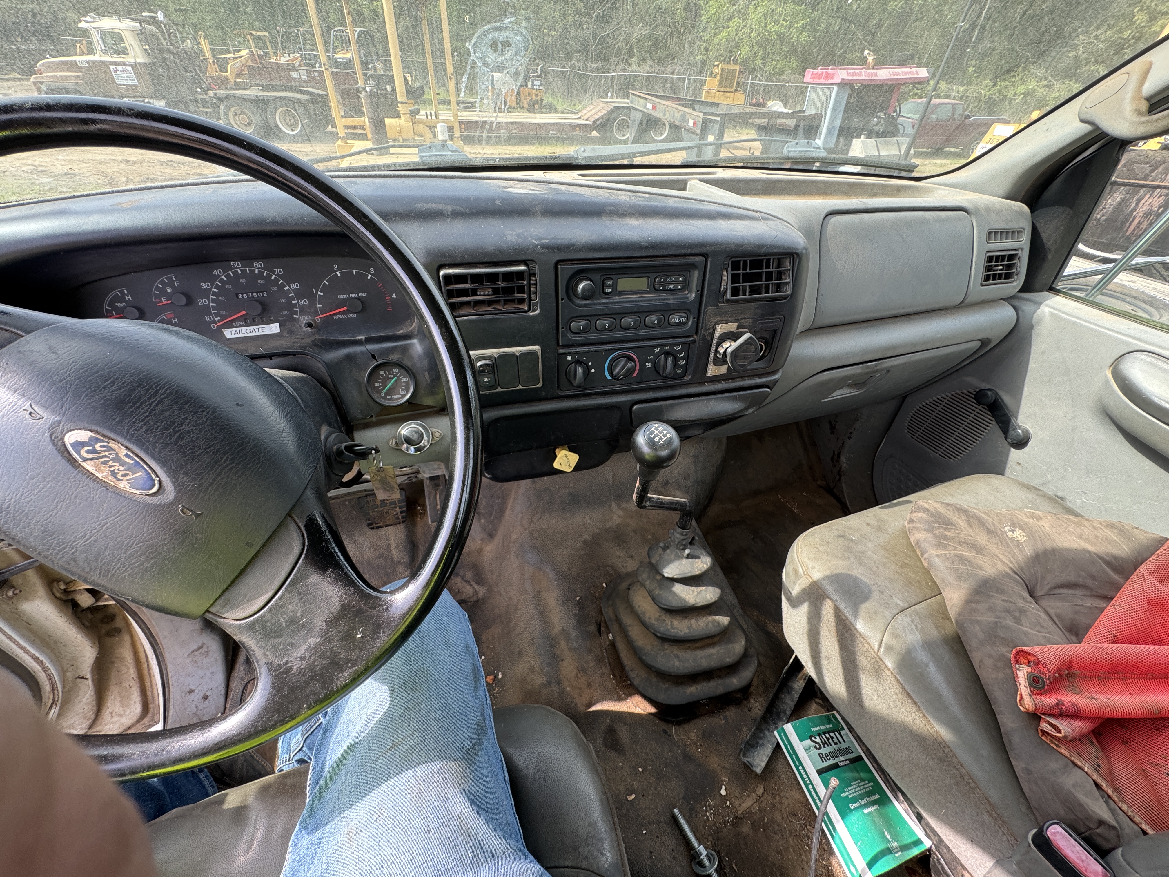 2006 FORD F750 SUPER DUTY 4X2 - view 12 of 25