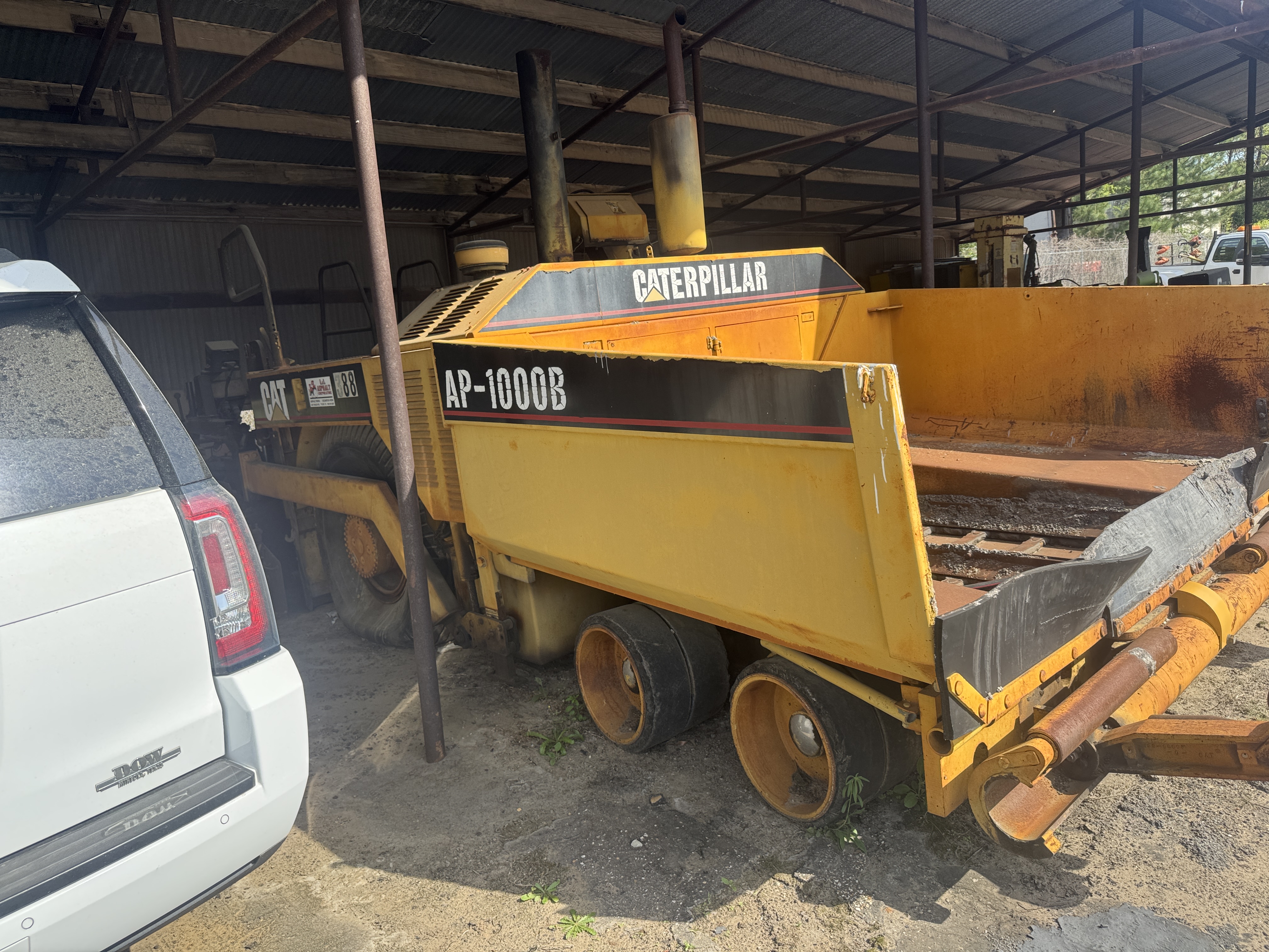 1998 CATERPILLAR AP-1000B - view 2 of 29