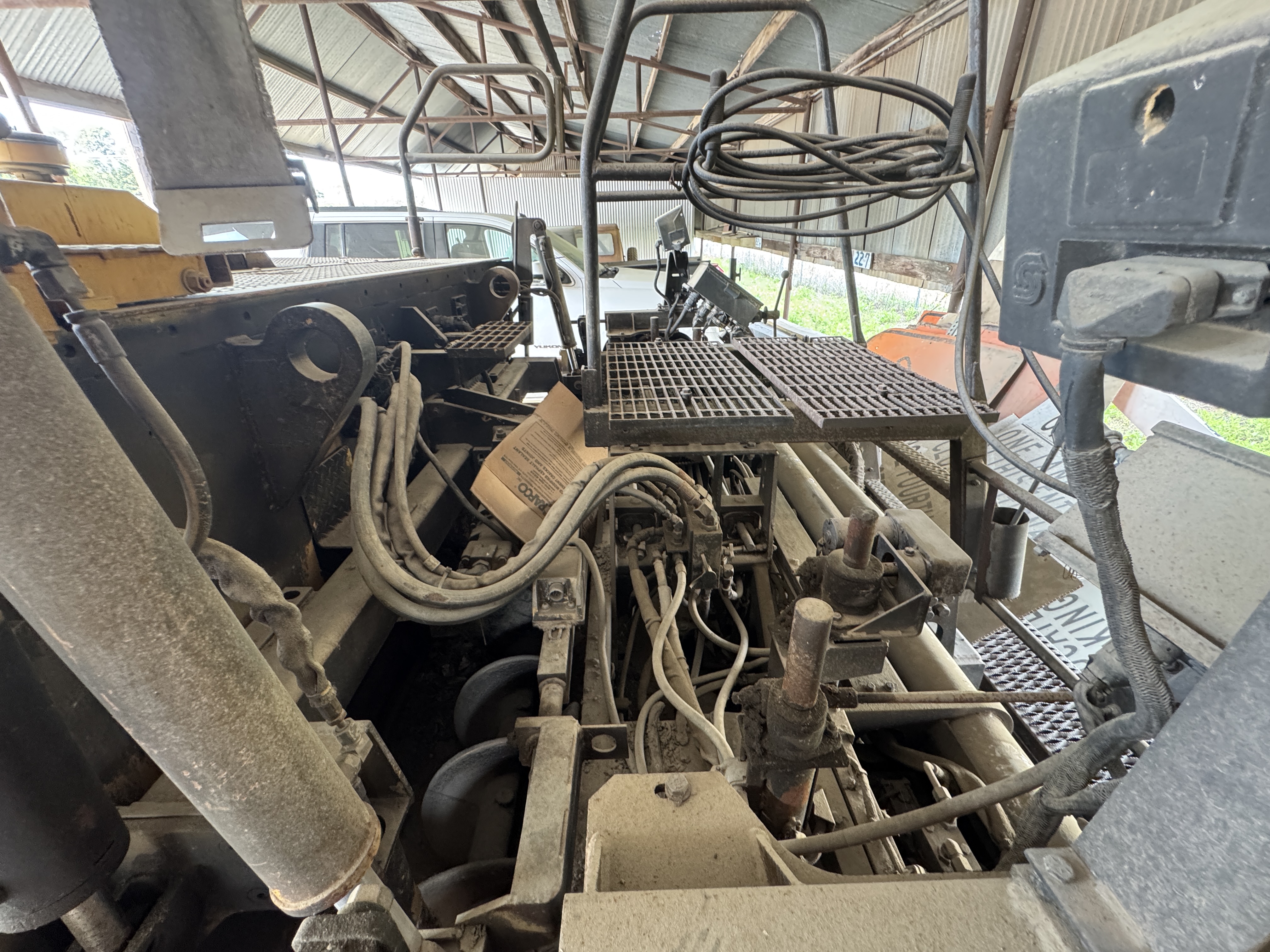 1998 CATERPILLAR AP-1000B - view 11 of 29