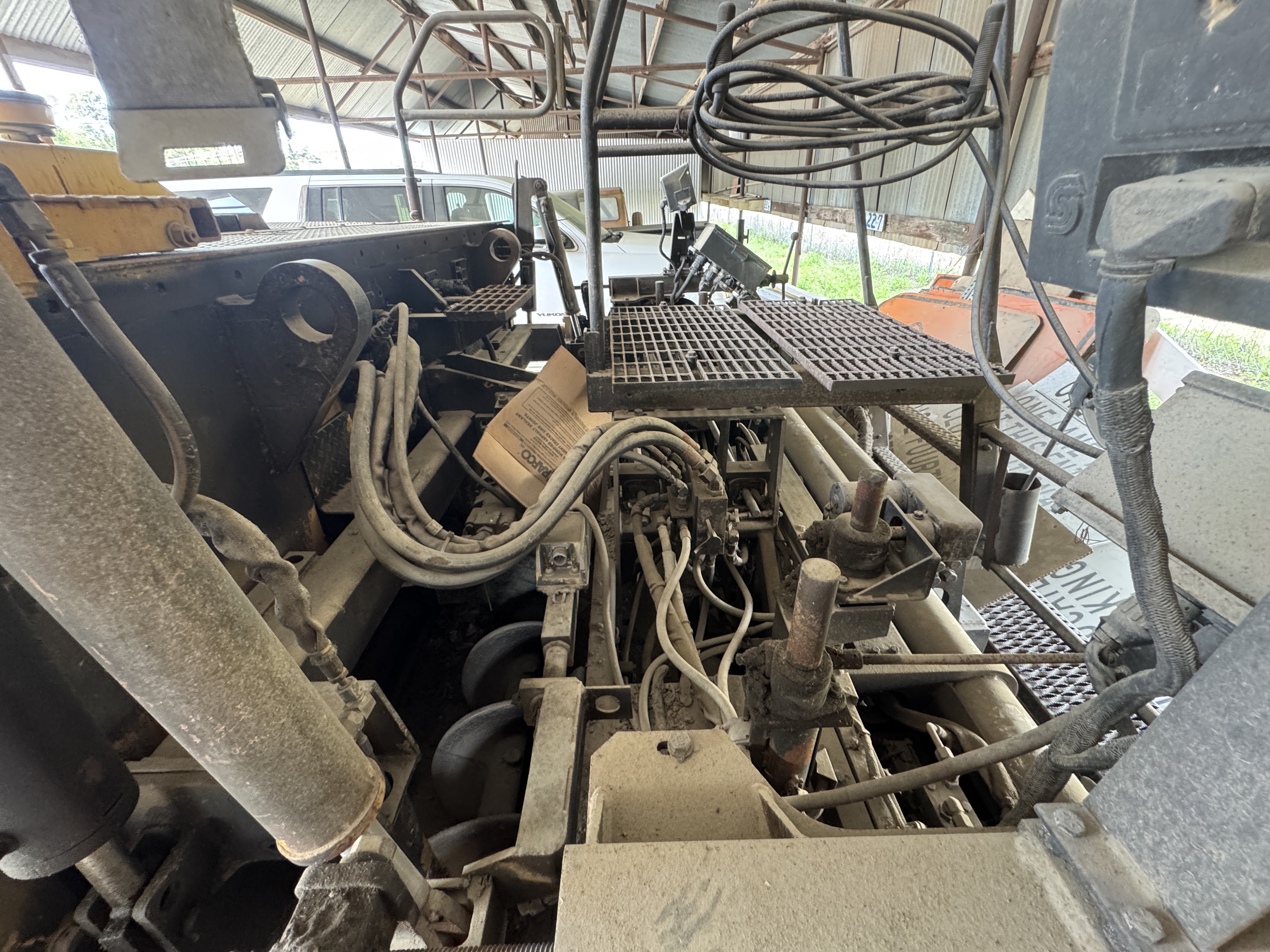 1998 CATERPILLAR AP-1000B - view 12 of 29