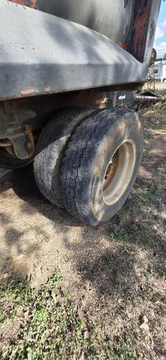 1985 CLEMENT Pup Trailer - Image 13