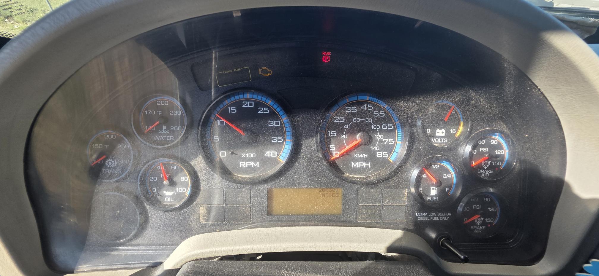 2014 INTERNATIONAL 8600 SBA 6x4 - Image 21