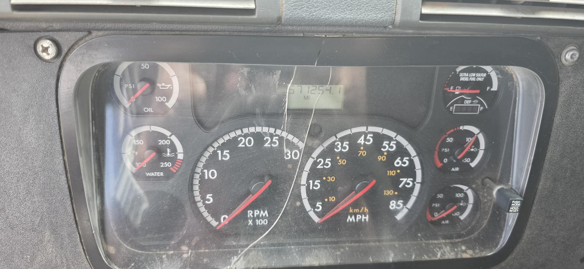 2012 FREIGHTLINER Cascadia - view 17 of 55