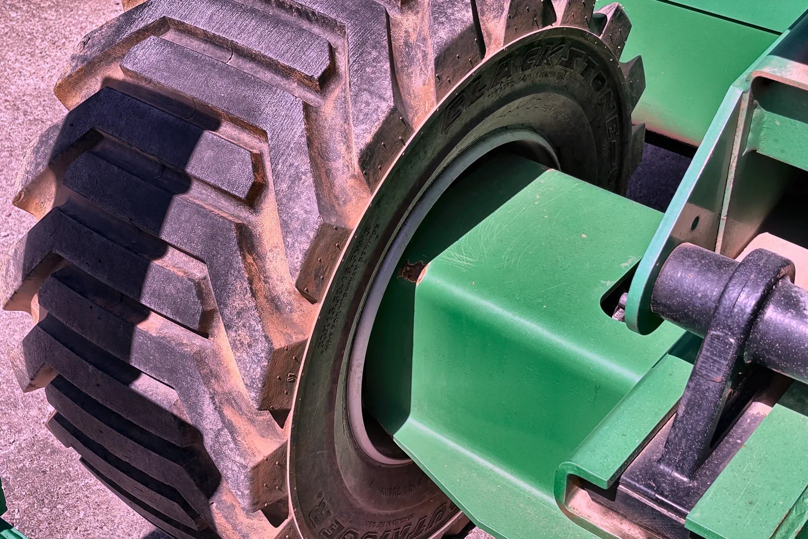 2016 JLG 4394RT - Image 31