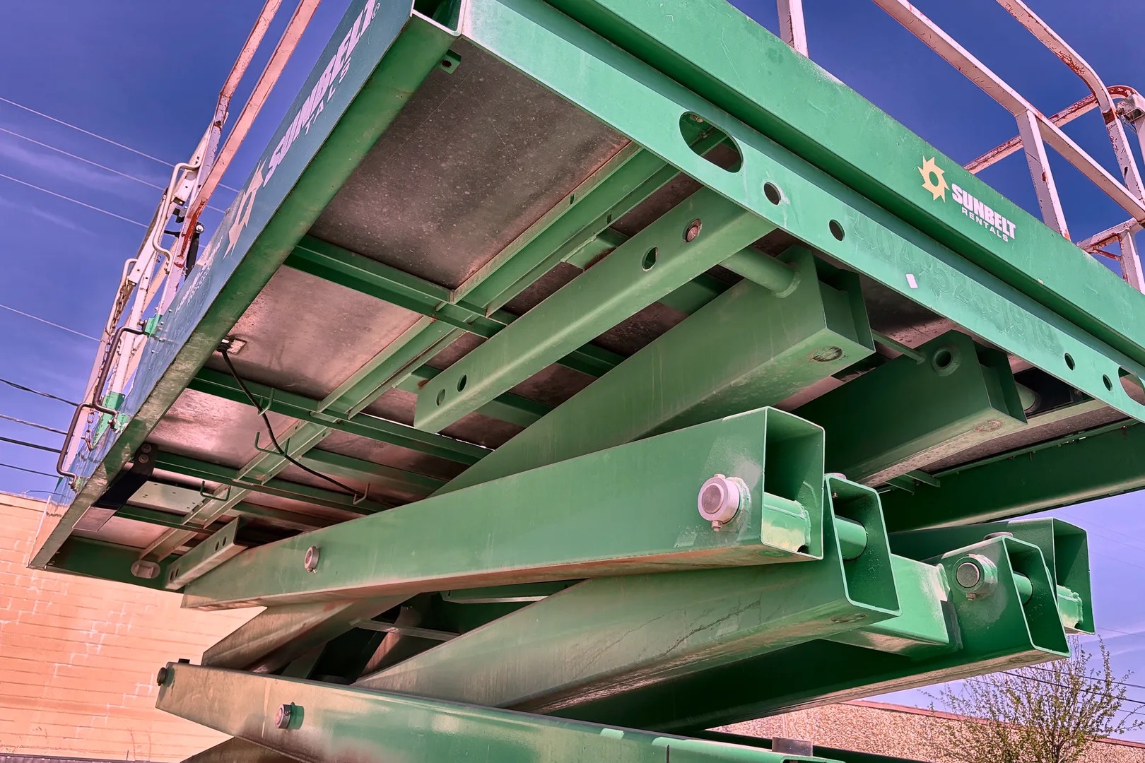 2016 JLG 4394RT - Image 33