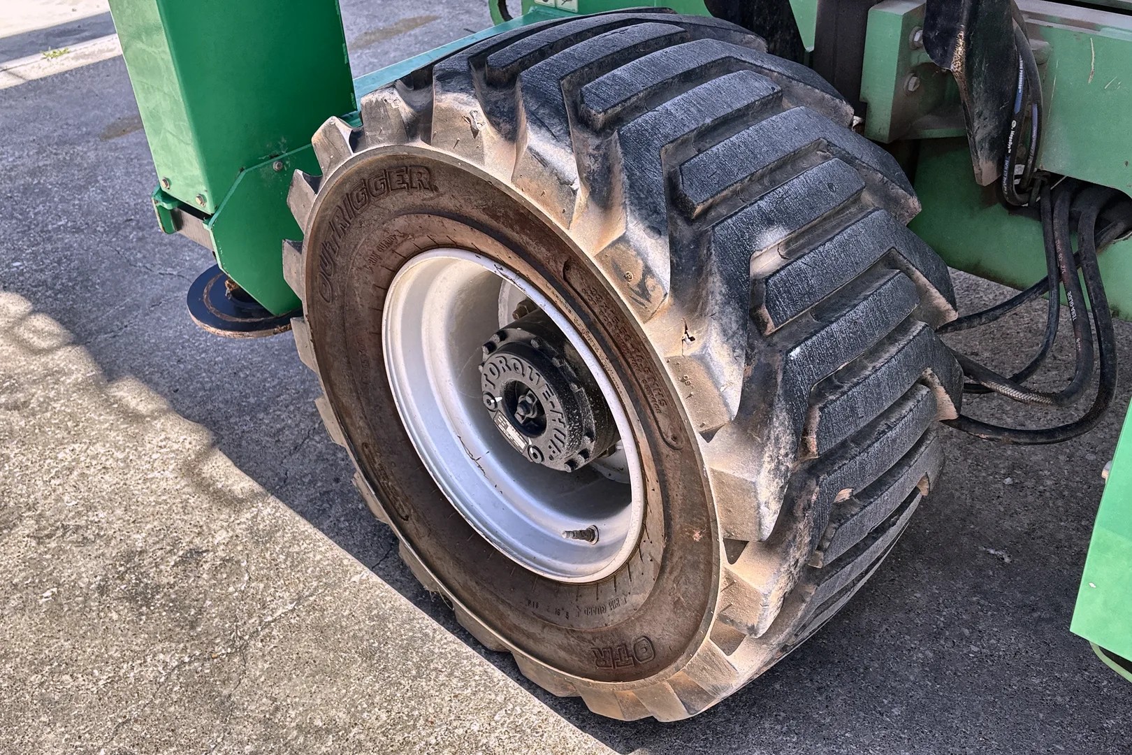 2016 JLG 4394RT - Image 37