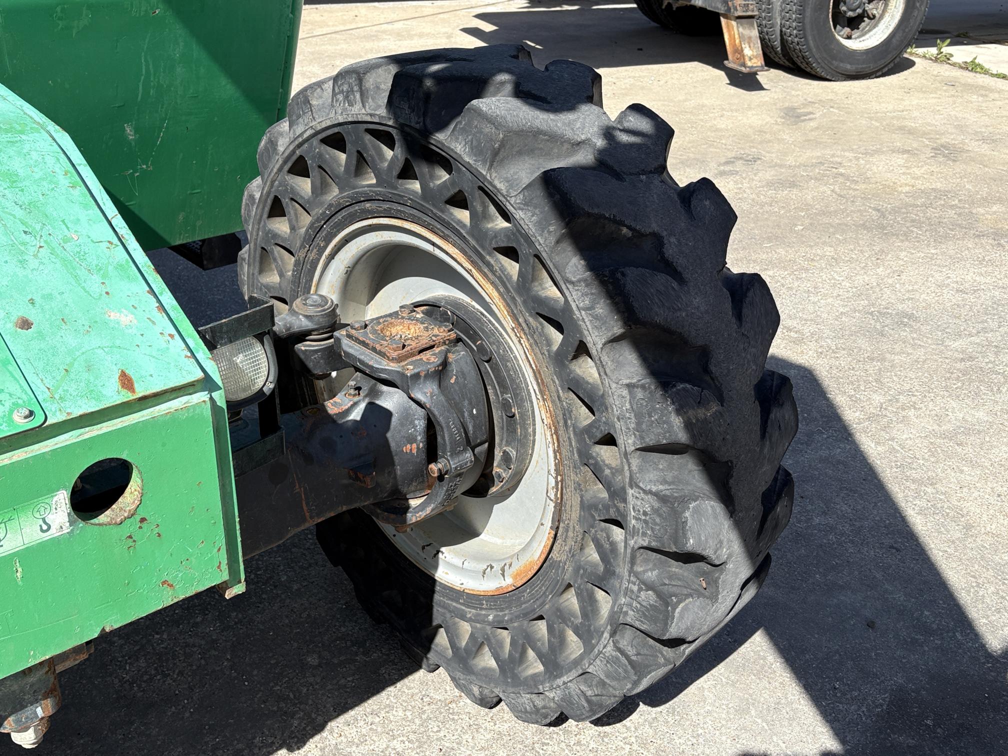 2014 JLG 6042 - Image 13