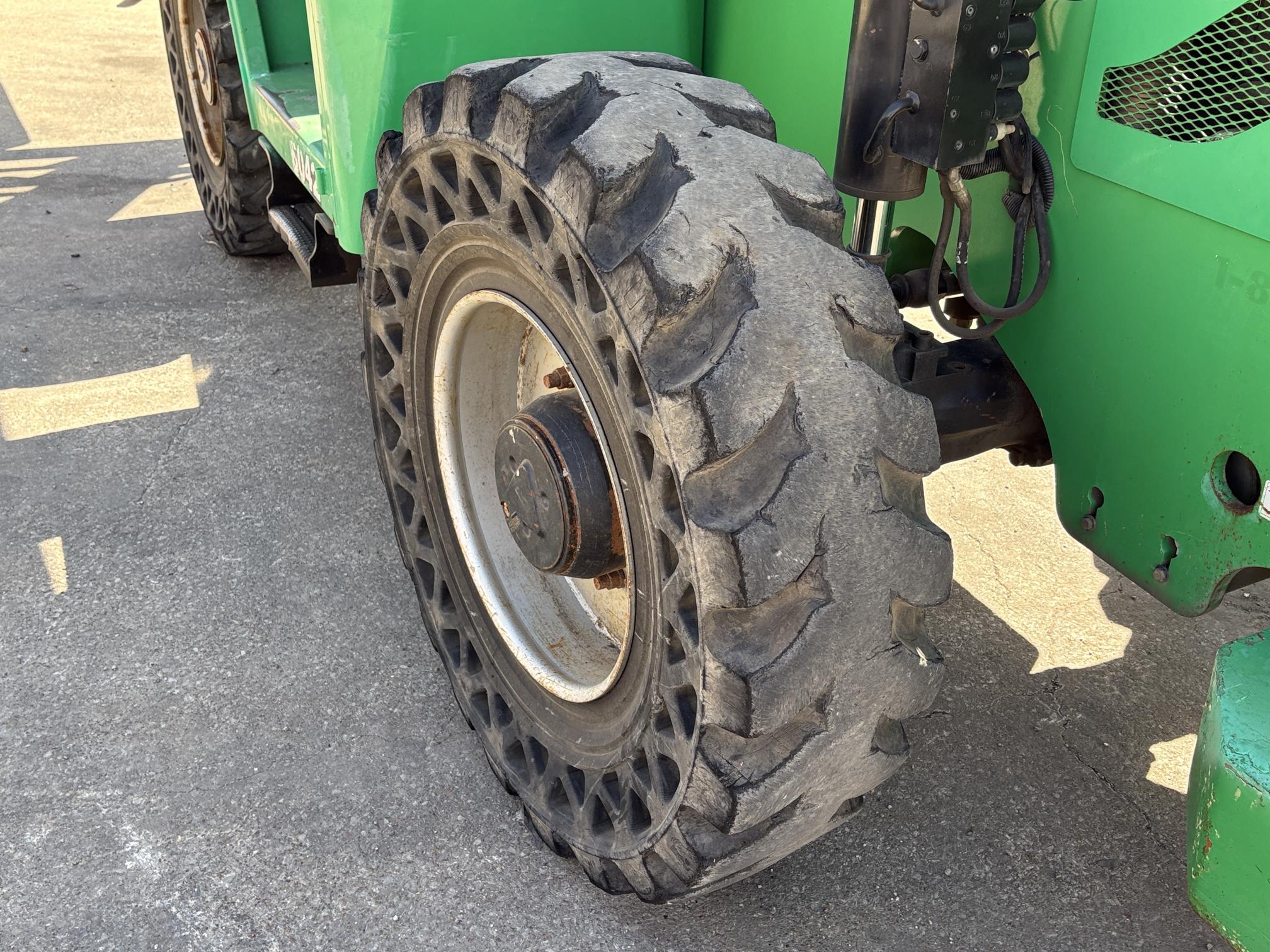 2014 JLG 6042 - view 15 of 49